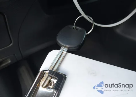 2013 Toyota Corolla S z USA, uszkodzony, nr VIN 5YFBU4EE6DP092865